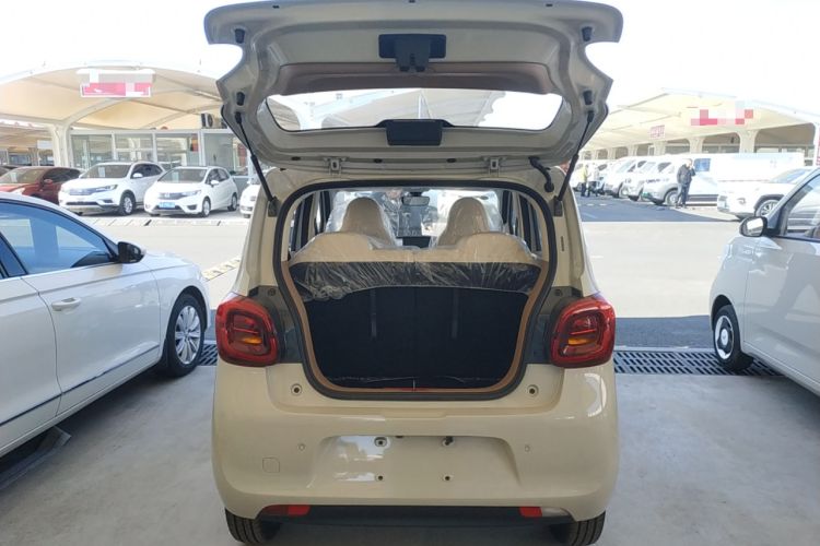 Used Wuling Hongguang MINIEV 2025 Four-Door Version Advanced Edition
