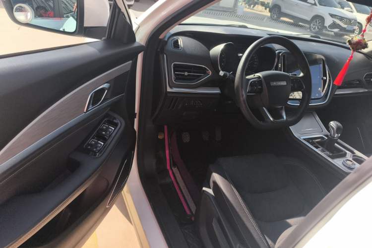 Used JETOUR X70 2020 1.5T Manual Comfort Edition 7-Seater
