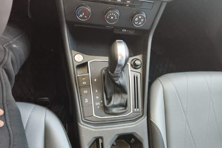 Used Volkswagen Lavida 2024 1.5L Automatic 5 Million Edition
