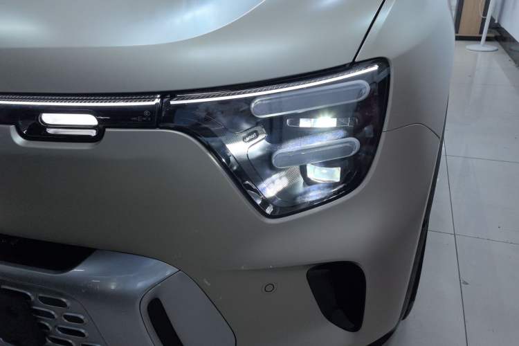 Used  #5 2024 Ultra-Long Range Extraordinary Journey Luxury Edition
