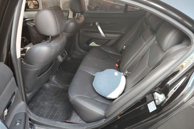 Used Changan Raeton 2014 1.8T Automatic Prestige Anniversary Edition China IV Standard
