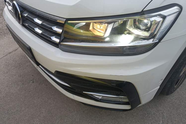 Used Volkswagen Tiguan L 2021 330TSI Automatic Two-Wheel Drive R-Line Enhanced Edition
