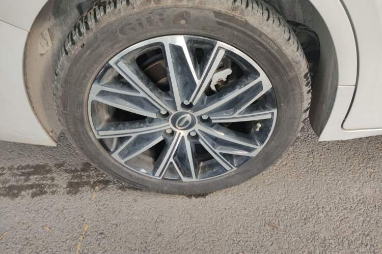 Used GAC Trumpchi Trumpchi E8 2024 Honor Series 2.0L Honor Edition