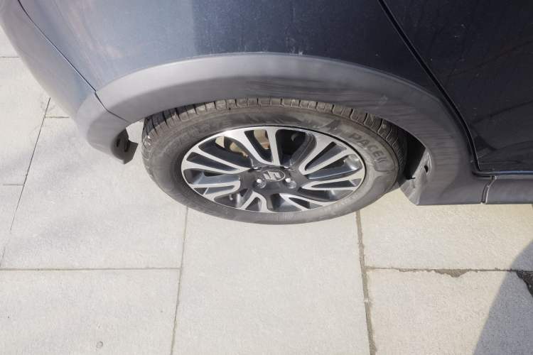 Used Suzuki Swift 2016 1.5L Automatic Fashionable Coolplay Edition
