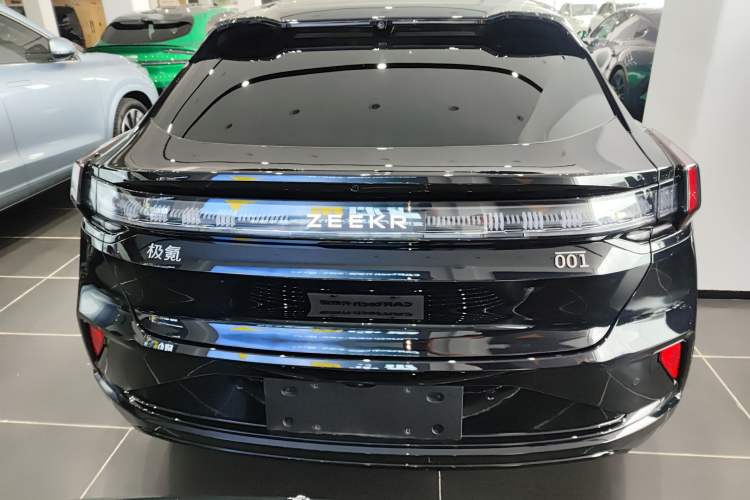 Used Zeekr 001 2024 YOU Edition 100 kWh All-Wheel Drive
