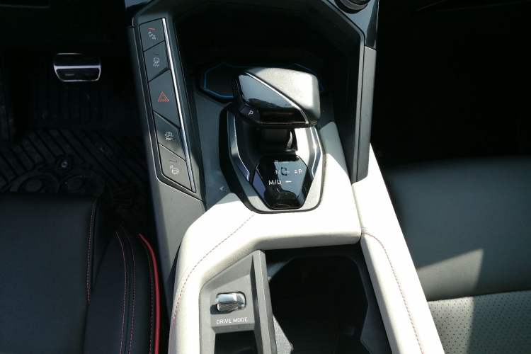 Used Lynk & Co 06 2020 1.5T YAO Halo