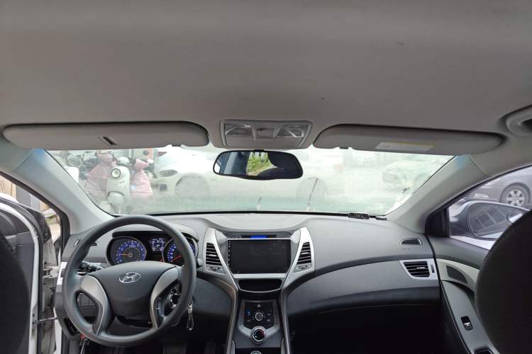 Used Hyundai Elantra 2012 1.6L Automatic Fashion Edition
