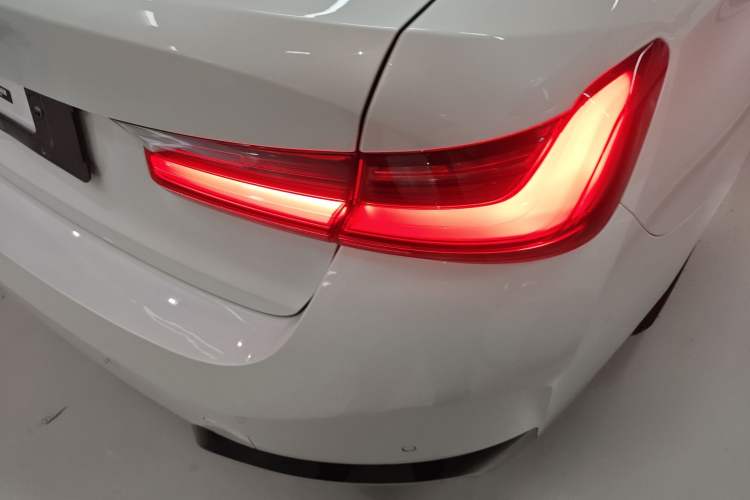 Used BMW i3 2022 eDrive 35 L
