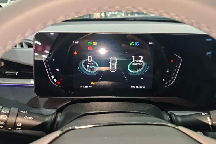 Used Changan Ruicheng PLUS 2023 1.5T DCT Prestige Edition
