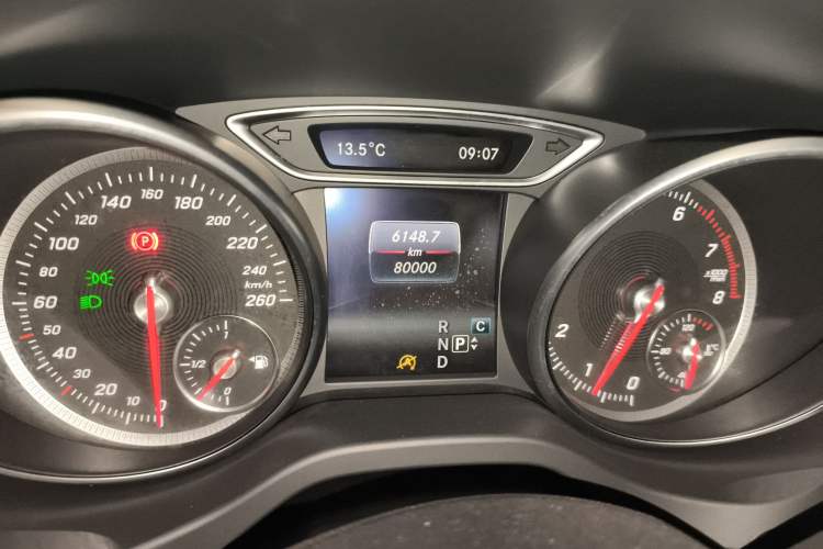 Used Mercedes-Benz GLA 2017 GLA 200 Fashion Model
