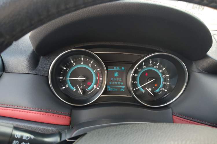 Used Haval H1 2016 Revised Version Blue Badge 1.5L AMT Luxury Edition
