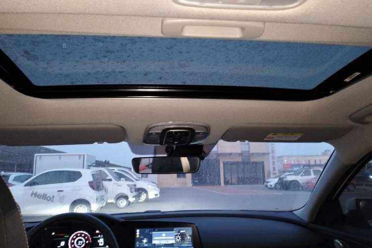 Used Hyundai Elantra 2022 1.5L CVT LUX Prestige Edition
