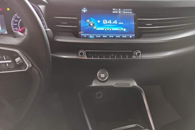 Used Haval H6 2017 Blue Label 2.0T Automatic Two-Wheel Drive Smart Edition
