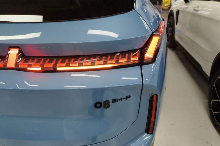 Used Lynk & Co 08 EM-P 2026 Model 210 Four-Wheel Drive Performance Ultra H7
