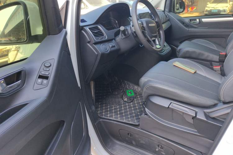 Used SAIC MAXUS G20 2023 ES 2.0T Gasoline Automatic Value Edition
