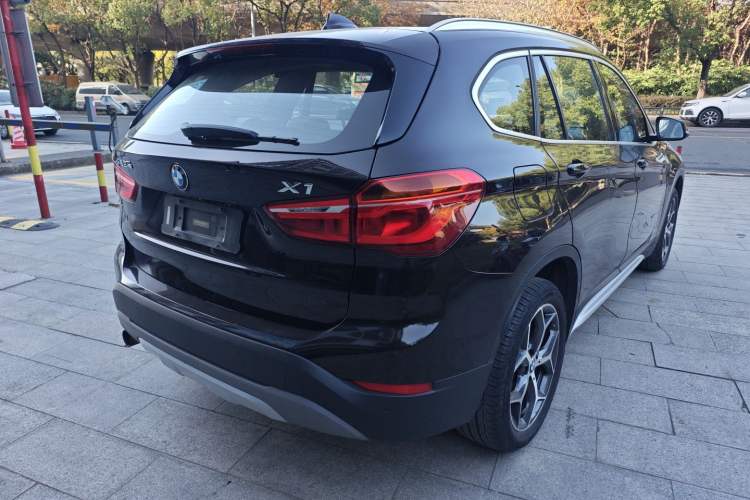 Used BMW X1 2016 sDrive18Li Luxury Model
