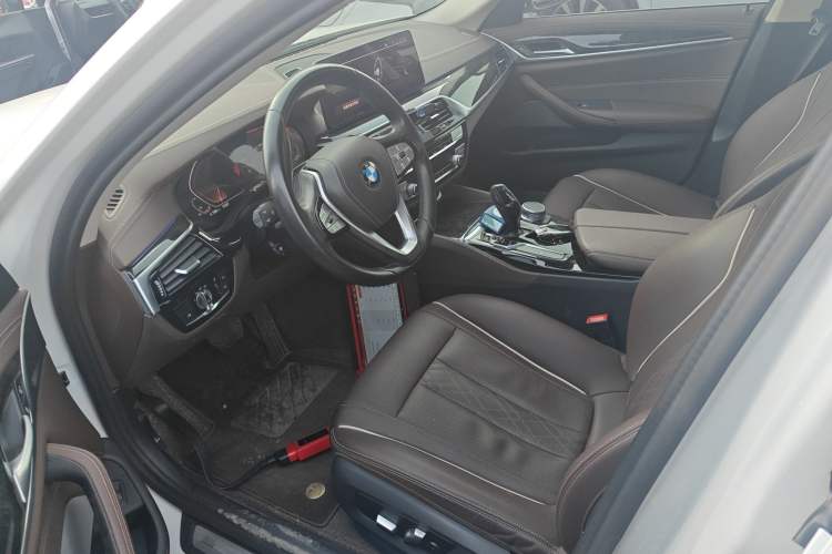 Used BMW 5 Series 2021 525Li Luxury Package
