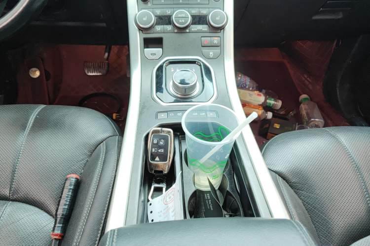 Used Land Rover Range Rover Evoque 2016 2.0T SE PLUS Smart Enjoyment Edition
