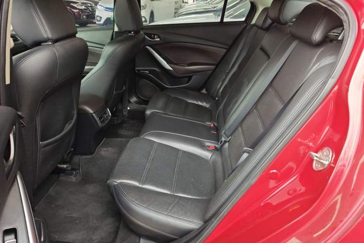 Used Mazda Atenza 2017 2.0L Blue Sky Luxury Edition
