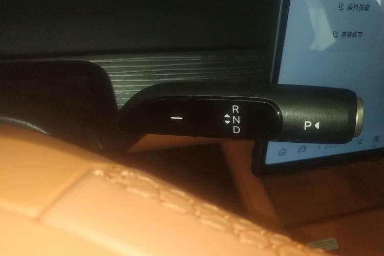 Used ONVO L60 2024 60 kWh Rear-Drive Version
