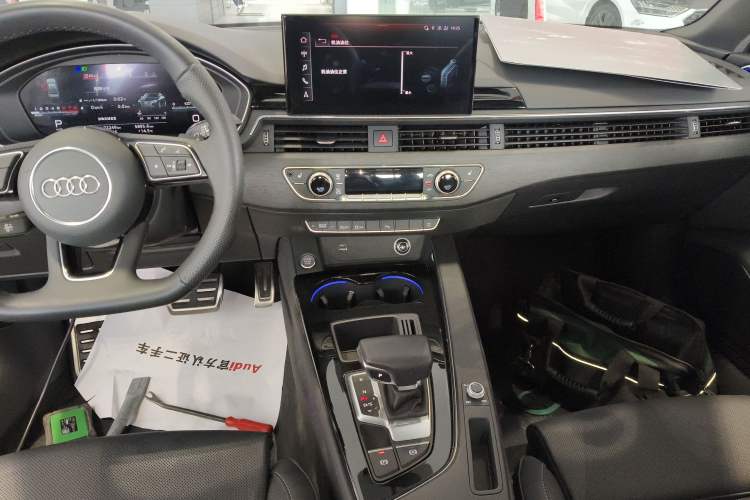 Used Audi A4L 2023 40 TFSI Luxury Dynamic Model