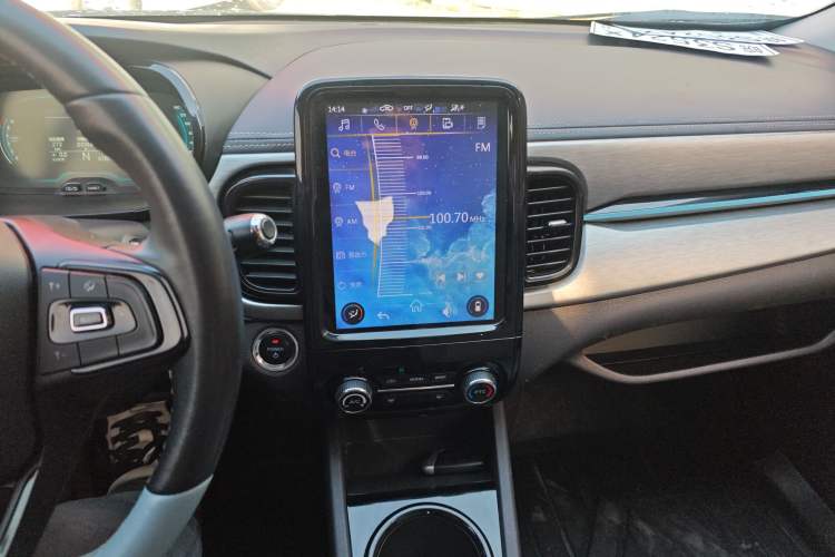 Used Chery Little Ant 2022 Restyled Version Sweet Pink Edition Half-Sugar Version 30.6 kWh 30 kW 301 km
