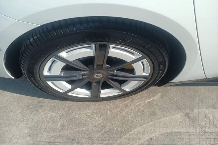 Used  SU7 2024 Four-Wheel Drive Ultra-Long Range Advanced Intelligent Driving Max Edition