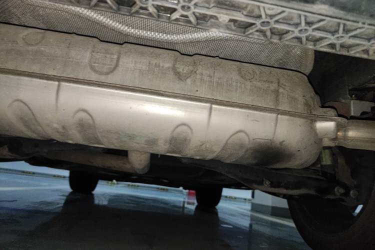 Used Volkswagen Tiguan L 2019 330TSI Automatic Two-Wheel Drive R-Line Flagship Edition China V Standard
