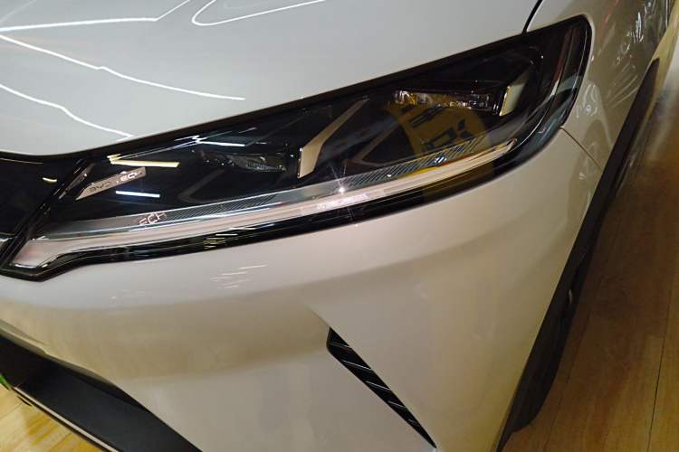 Used BYD Yuan UP 2024 401KM Leading Edition
