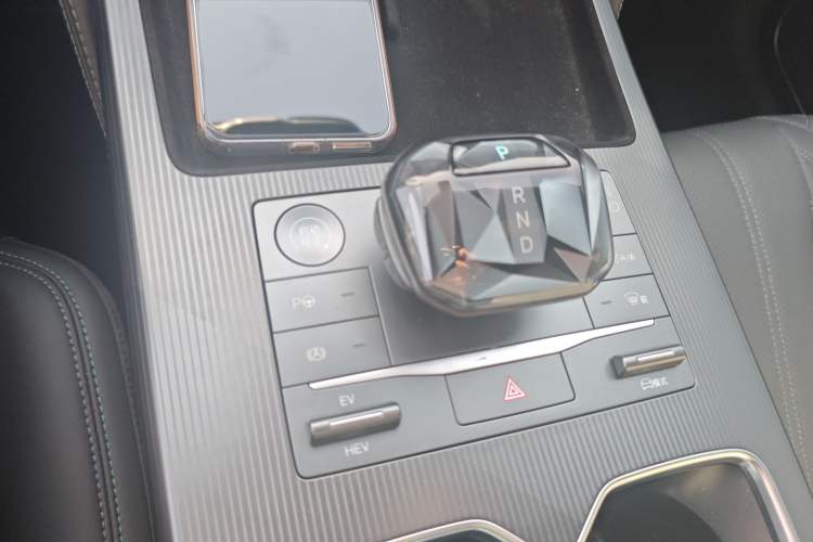 Used BYD Song L DM-i 2025 Intelligent Driving Version 112 km Beyond-Range Type