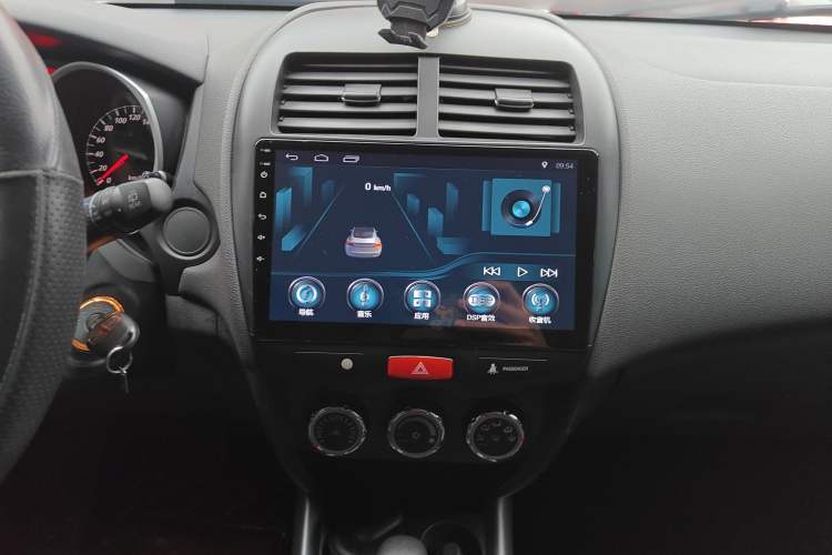 Used Mitsubishi ASX 2013 2.0L CVT Two-Wheel Drive Elite Edition
