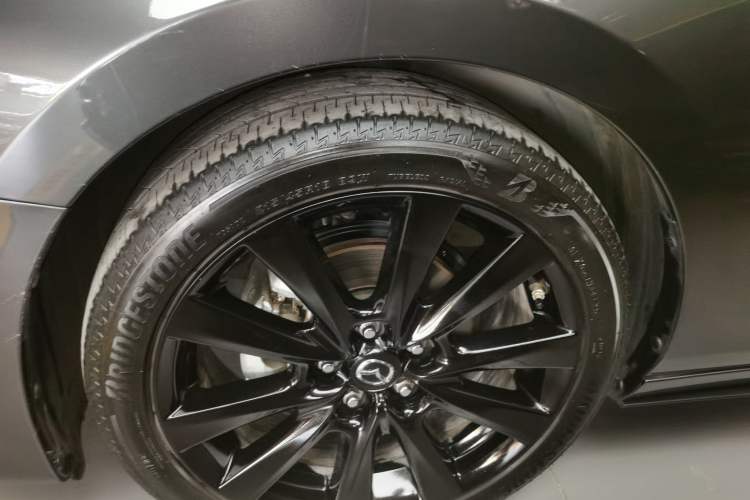 Used Mazda Mazda 3 Axela 2022 2.0L Automatic Premium Black Obsidian Edition
