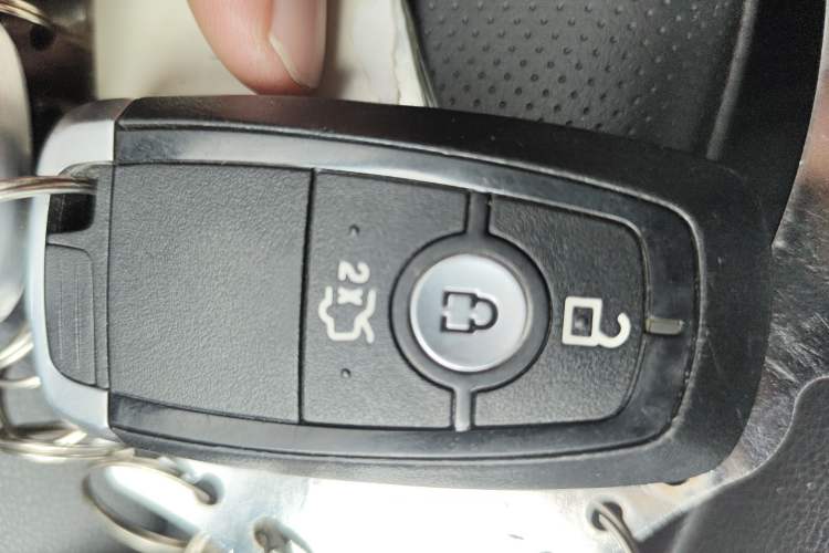 Used Ford Escort 2021 1.5L Automatic Diamond Edition
