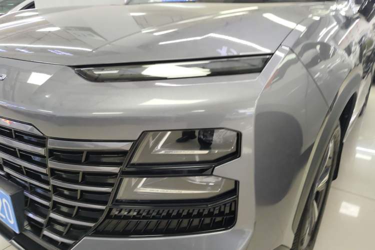 Used JETOUR Dashing 2023 1.5T DCT Starlight Shine Pro Edition
