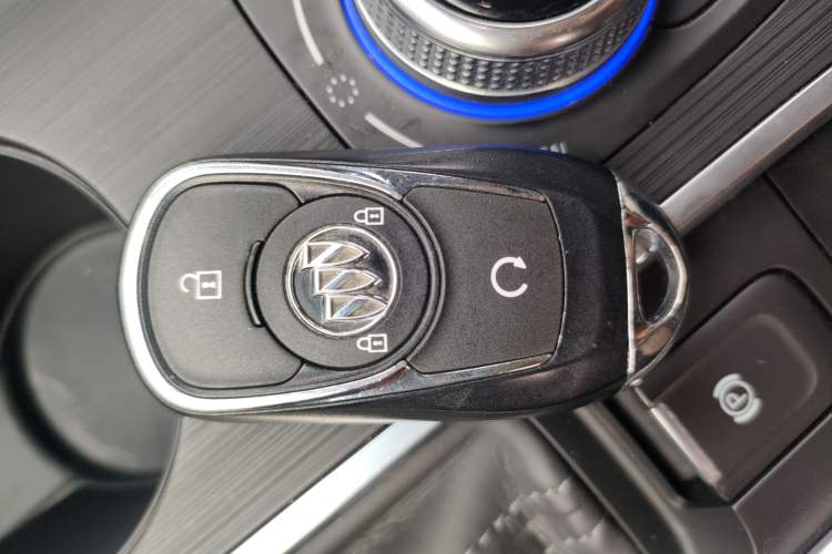 Used Buick Velite 6 2022 Plug-in Hybrid Connected Fashion Model
