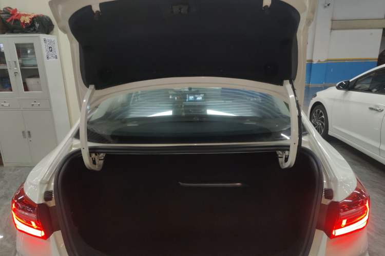 Used Ford Escort 2021 1.5L Automatic Gold Edition
