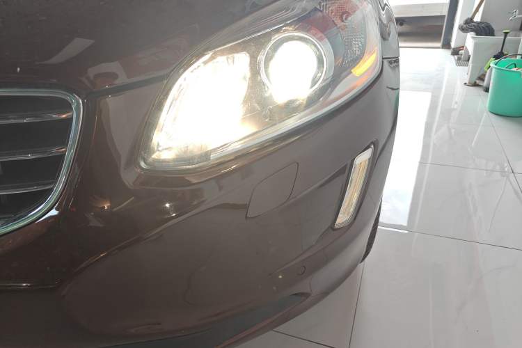 Used Volvo XC60 2015 T5 AWD Zhiyuan Edition
