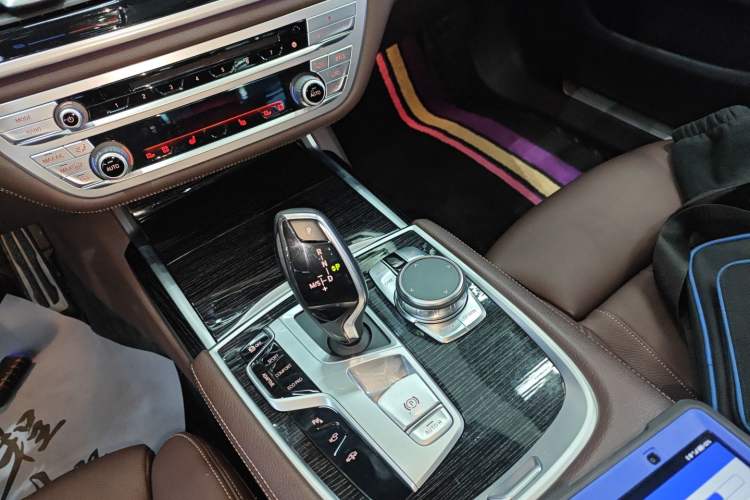 Used BMW 7 Series 2018 730Li Leading Model M Sport Package
