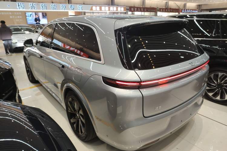 Used Li Auto L8 2023 Pro Model