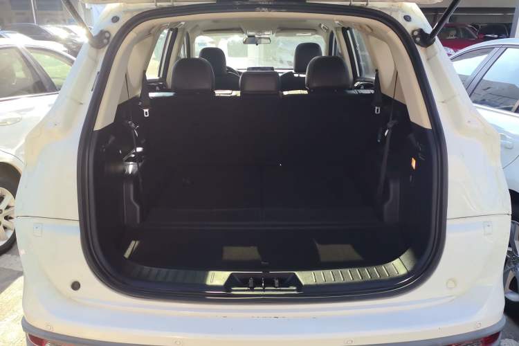 Used Dongfeng Fengon 580 2017 1.5T CVT Smart Style Model
