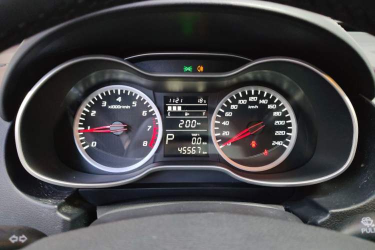 Used Bestune X40 2019 1.6L Automatic Luxury Edition China VI
