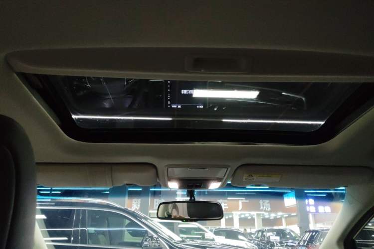 Used Honda Elysion 2016 2.4L Luxury Edition
