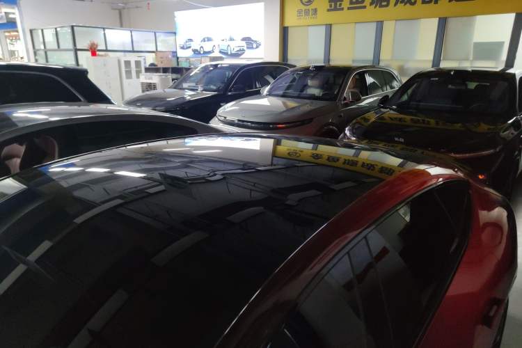 Used  12 2024 Updated Version 700 Three-Laser Rear-Wheel Drive Luxury Edition
