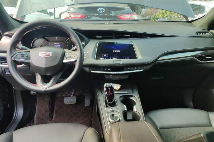 Used Cadillac XT4 2022 28T Two-Wheel Drive Fashion Edition