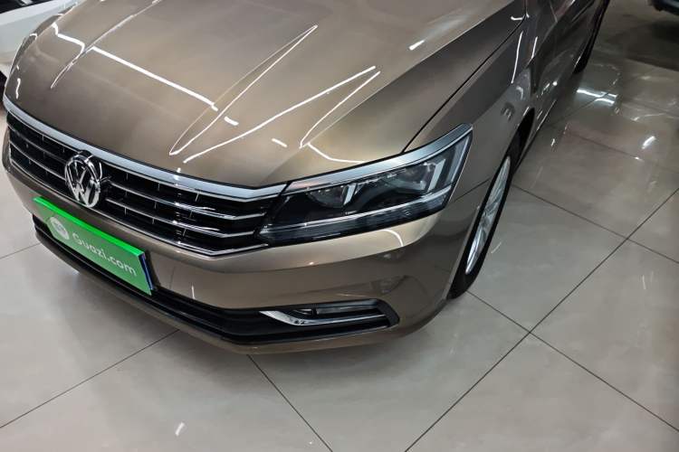 Used Volkswagen Passat 2016 330TSI DSG Luxury Edition
