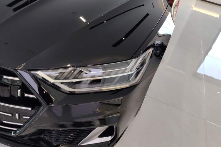 Used Audi A7L 2024 45 TFSI Luxury Edition
