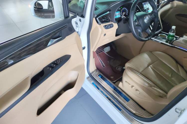 Used Buick GL8 2018 ES 28T Luxury Model China VI Standard
