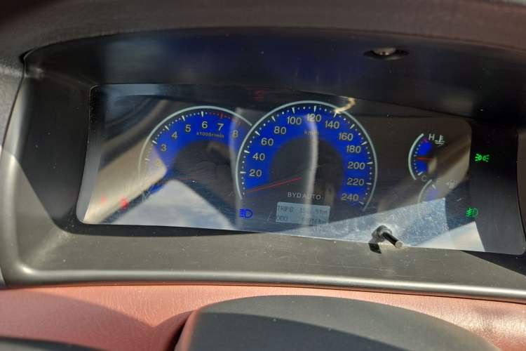 Used BYD F3 2012 Energy-Saving Edition 1.5L Manual Comfort Model
