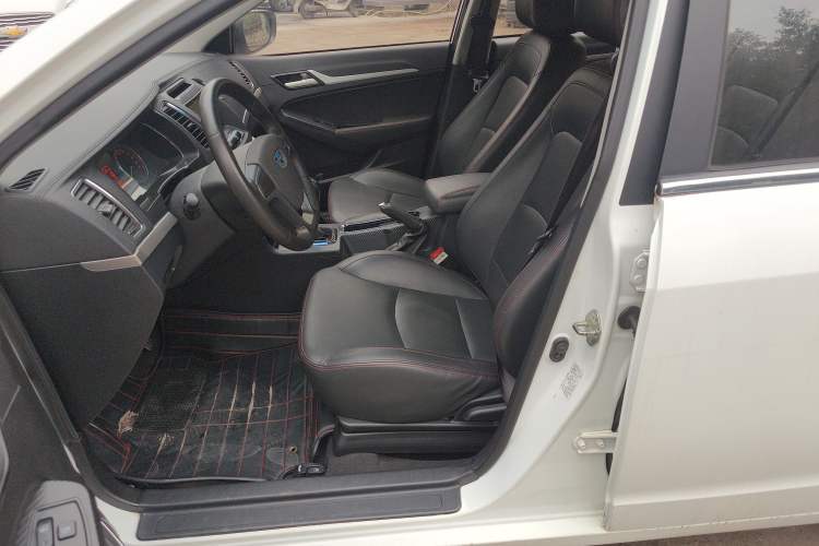 Used Geely Auto Vision 2016 1.5L Manual Happiness Edition