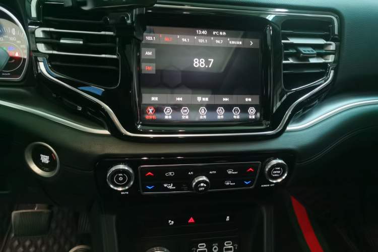 Used  Grand Commander 2018 2.0T Four-Wheel Drive Enjoyment Version China V
